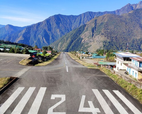 Tenzing Hillary Airport Lu